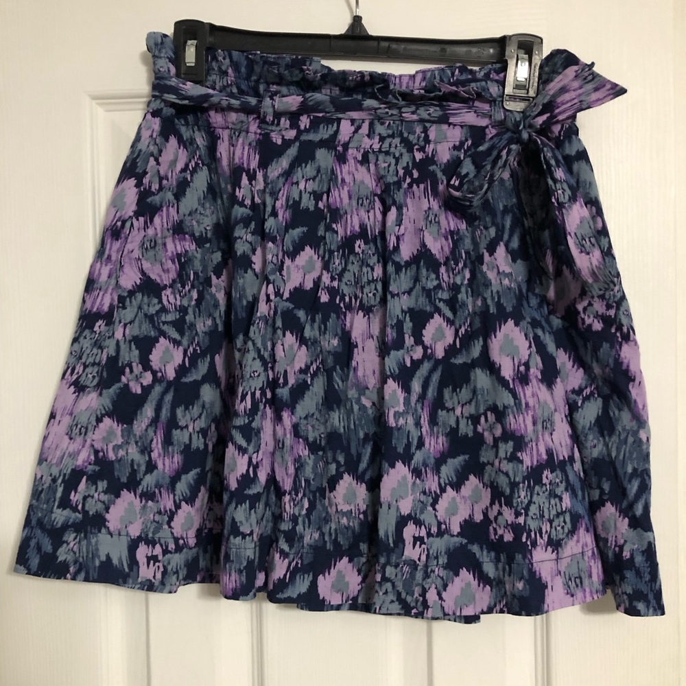 Old navy paper bag ruffle abstract‎ floral skirt women’s size 2 with belt